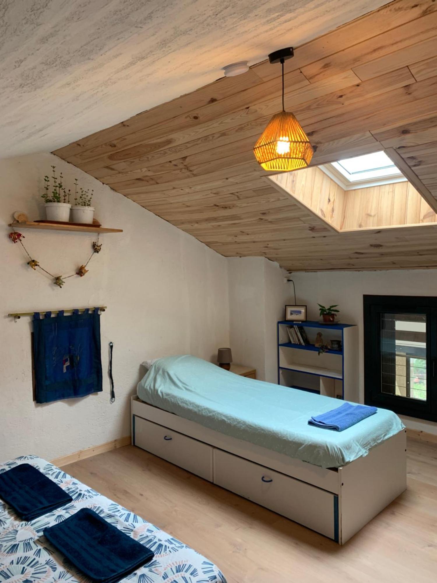 Les Favouilles - Gite & Chambres D Hotes Dauphin Экстерьер фото