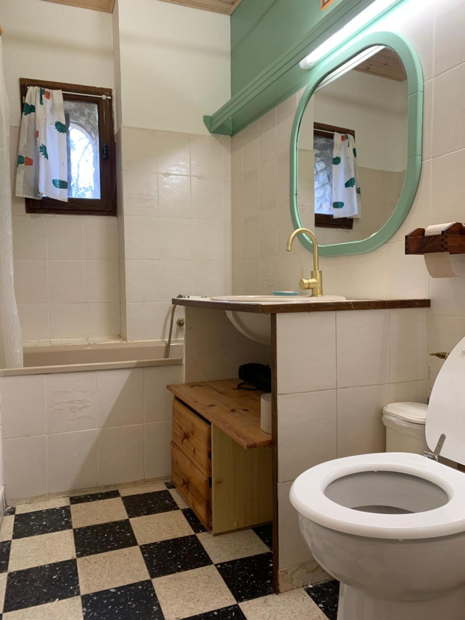 Les Favouilles - Gite & Chambres D Hotes Dauphin Экстерьер фото